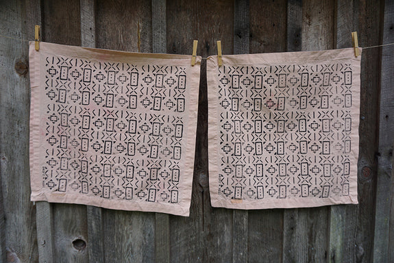 Naturally Dyed + Blockprinted Set/2 Napkins - Light Pink