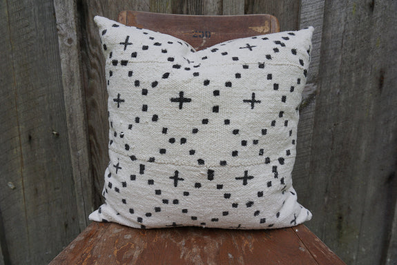 Siobhan - African Mudcloth Pillow
