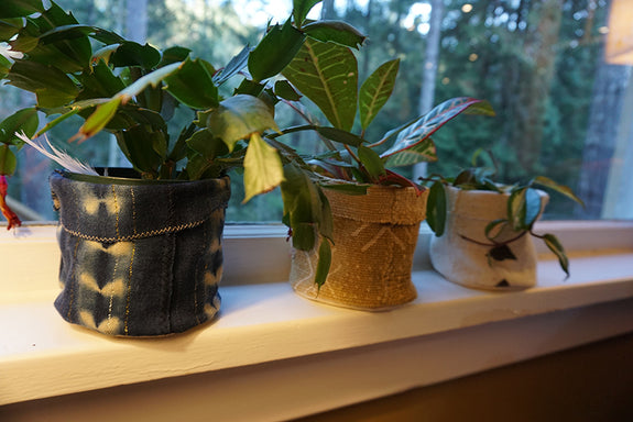 Guatemalan Plant Holder
