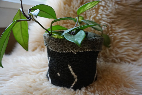 Black Mudcloth Plant Holder
