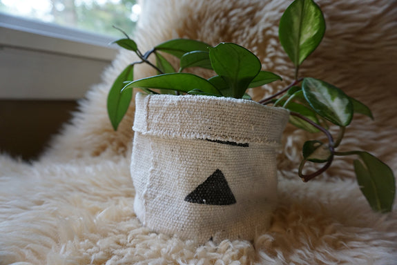 White Mudcloth Plant Holder