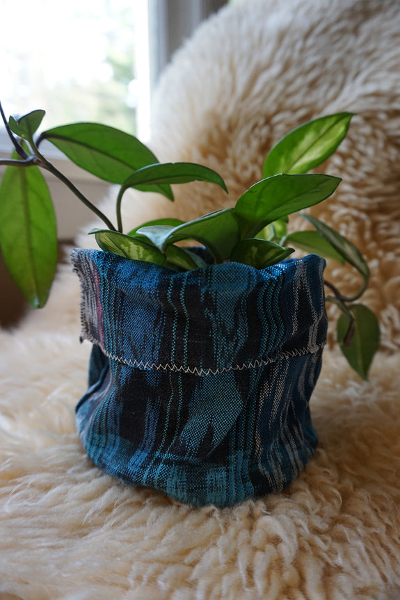 Guatemalan Plant Holder