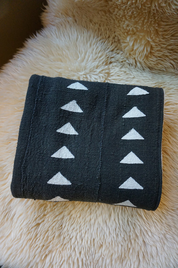 African Mudcloth Baby Blanket - Black Triangles