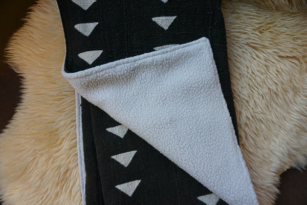 African Mudcloth Baby Blanket - Black Triangles