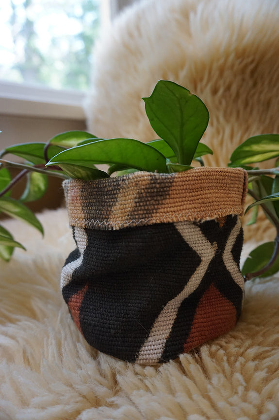 Mudcloth Plant Holder
