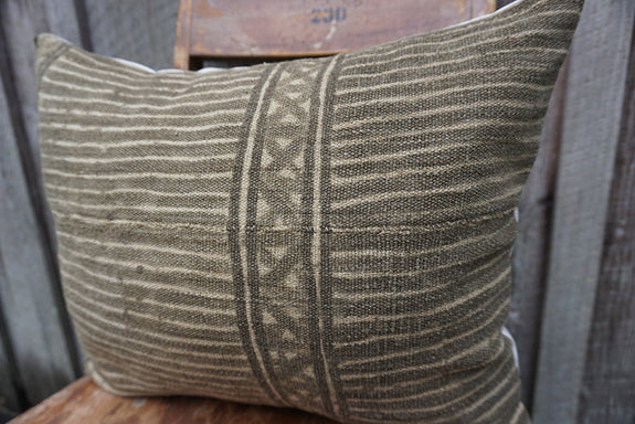 Zola - Vintage African Mudcloth Pillow