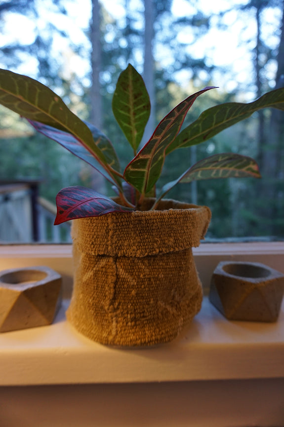 Mustard Mudcloth Plant Holder