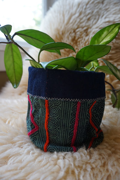 Hmong Hilltribe Plant Holder
