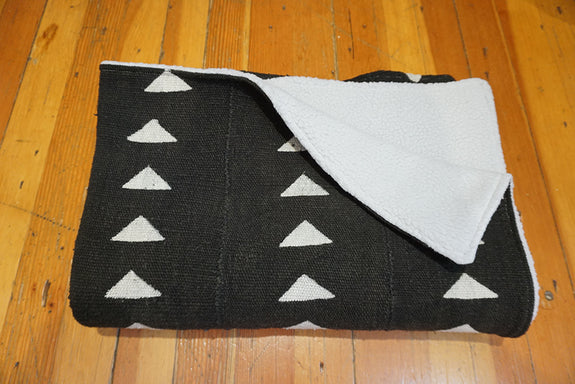 African Mudcloth Baby Blanket - Black Triangles
