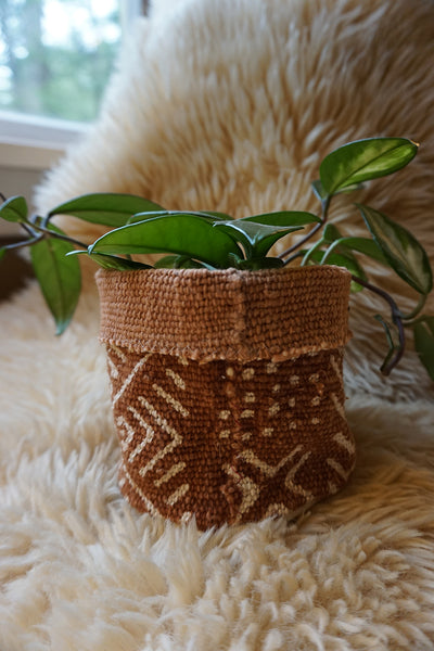 Rust Mudcloth Plant Holder