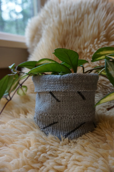 Grey Mudcloth Plant Holder